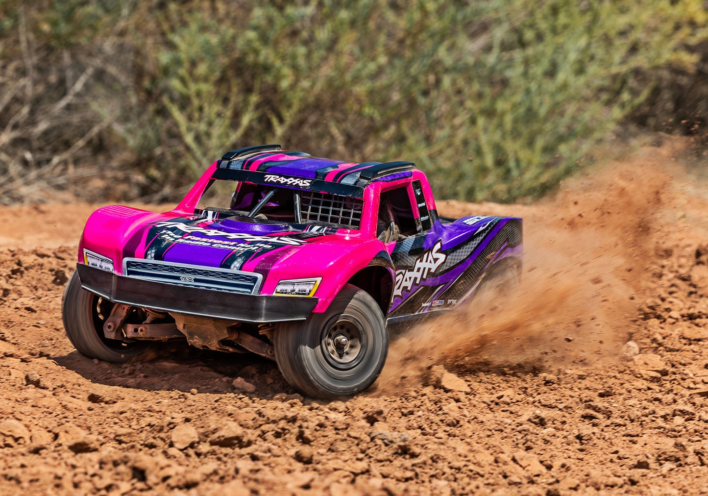 Traxxas トラクサス MINI Slash 4X4   ショートコーストラック 108164-1